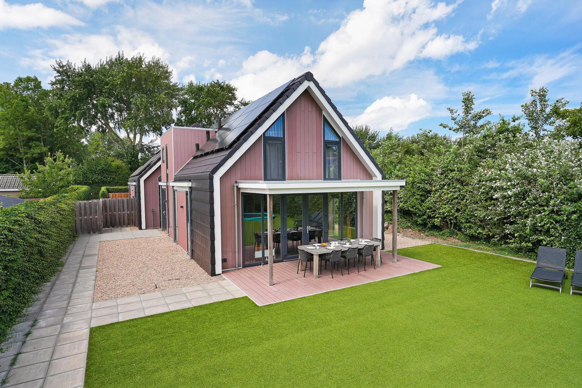 Villa Mastlo: Spacious 10-Person Garden Retreat Near Beach Ouddorp Exterior photo